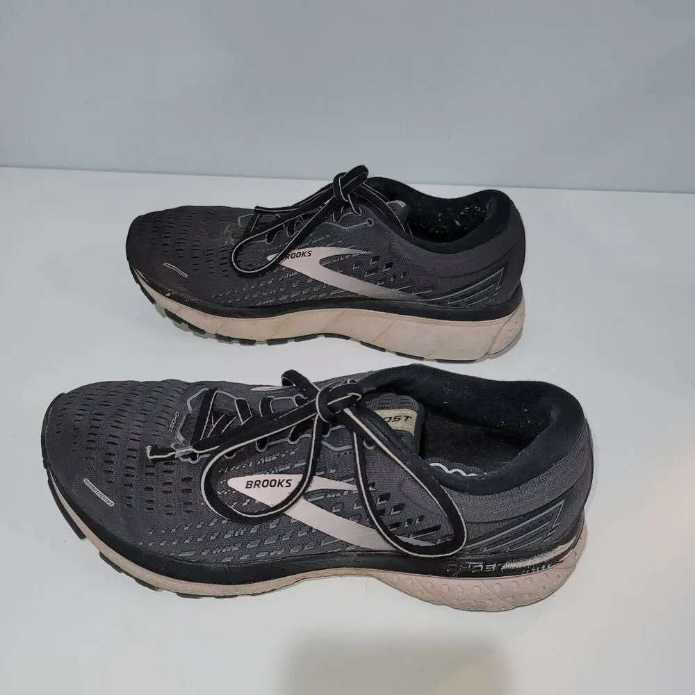 Brooks Women’s Ghost 13, Dark Grey Road Running Shoes, Size 8 Wide.